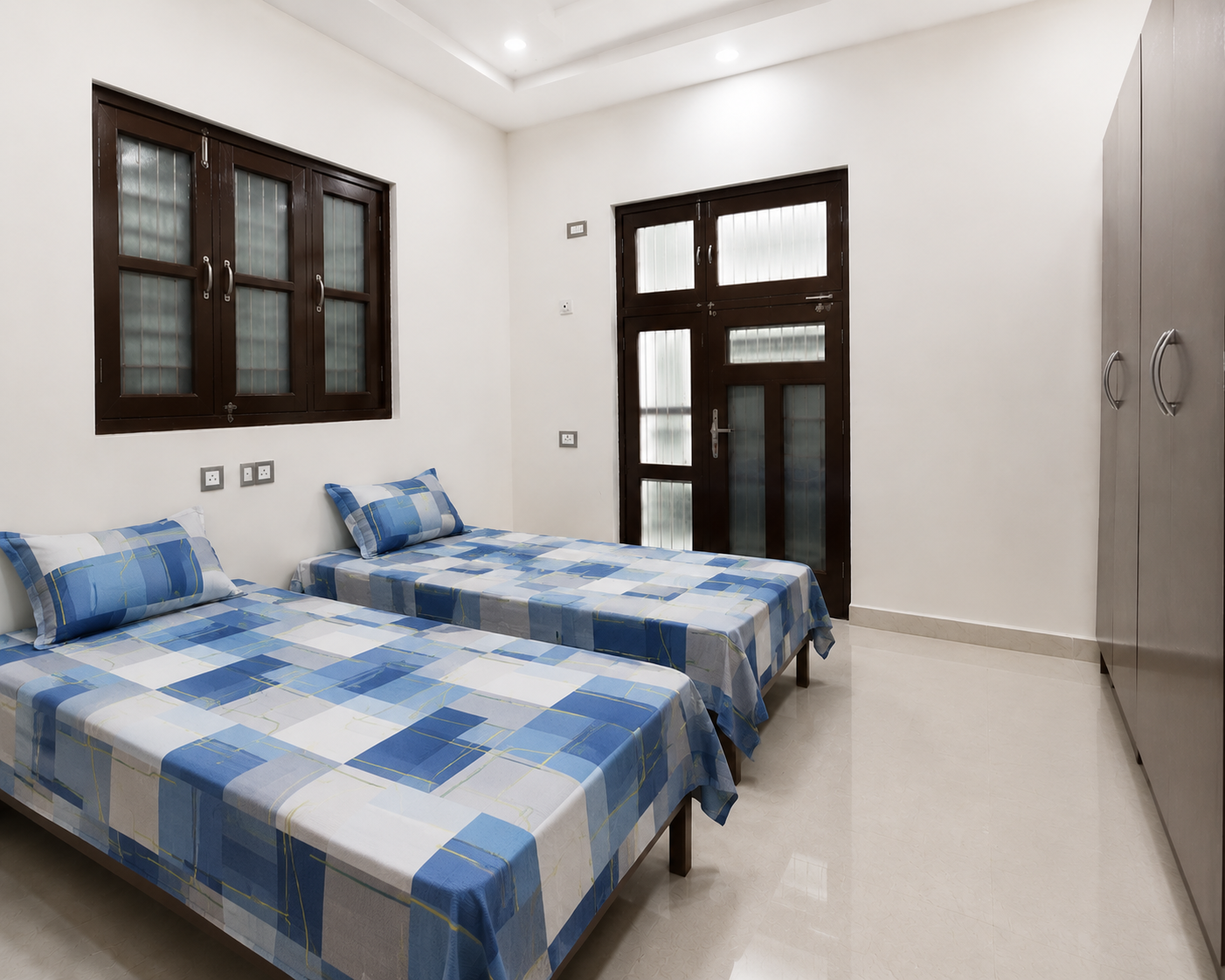 Oxford Hostel & PG photo 4