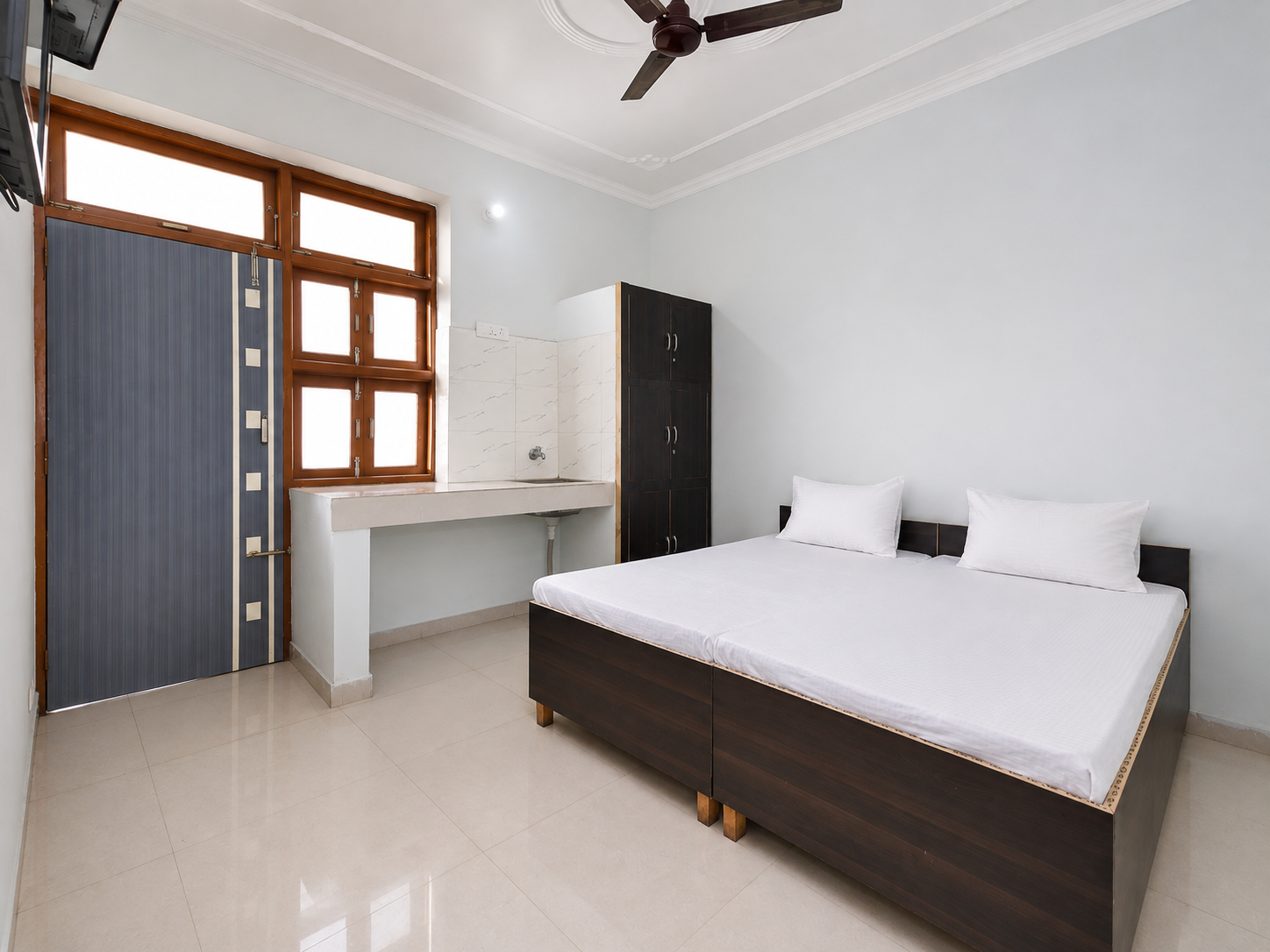 Yash Home PG photo 3