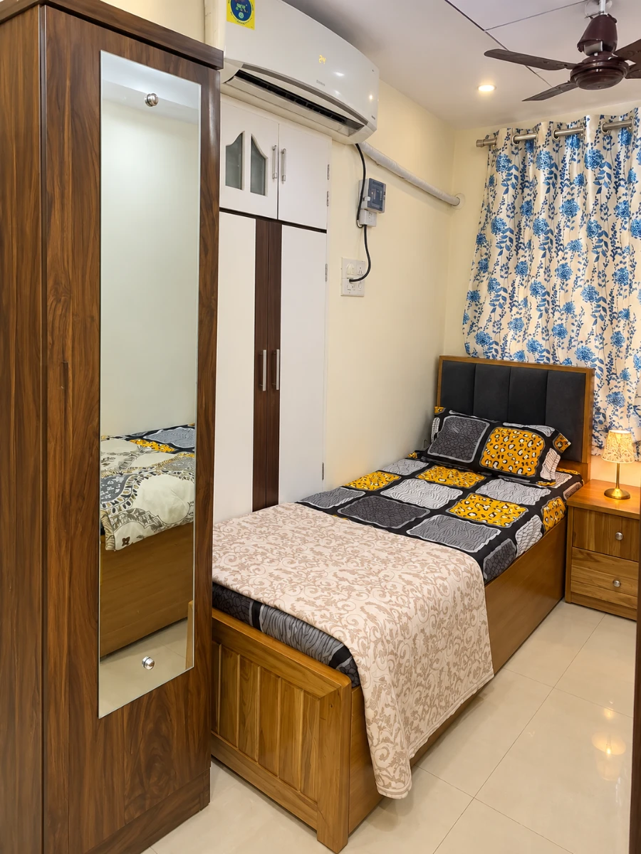 Sunrise PG photo 3