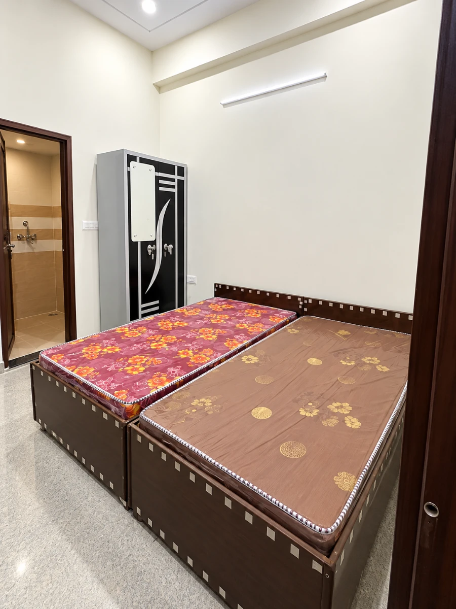 Khatu Shyam Luxury PG