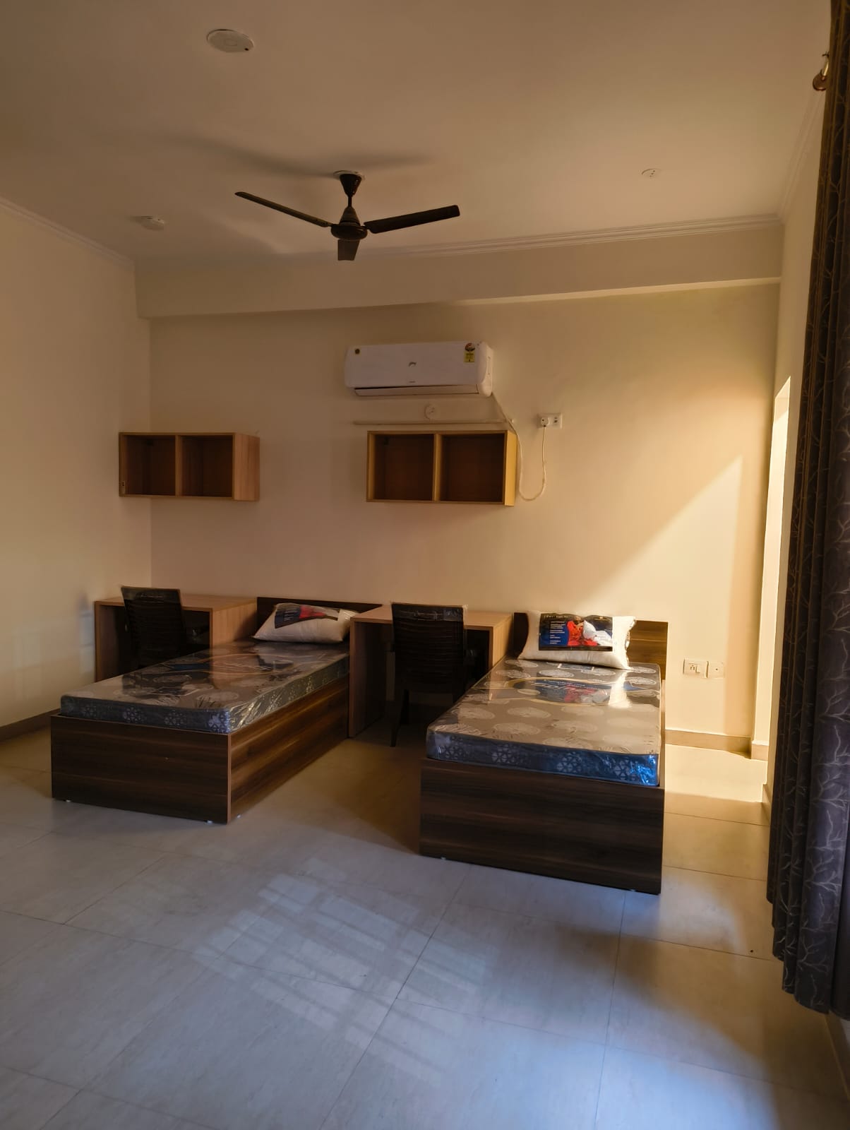 Vihan Pg photo 6