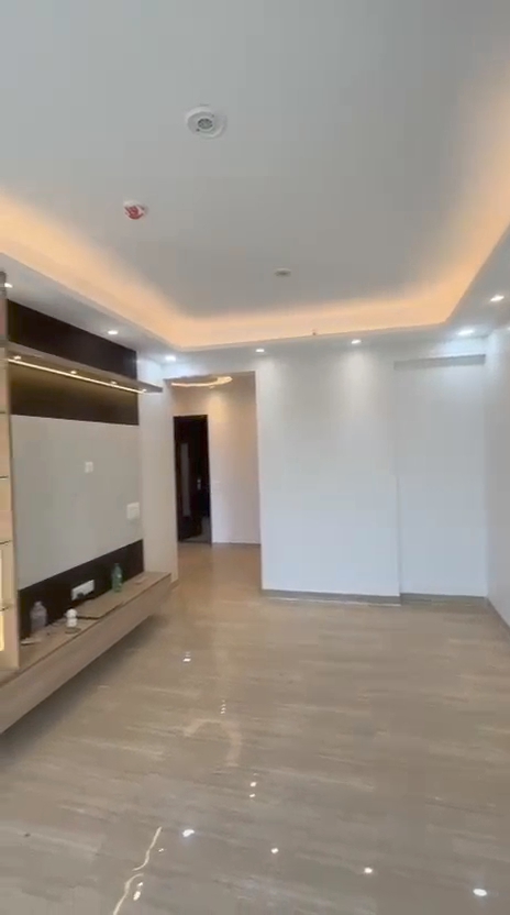  4 BHK Flat photo 3