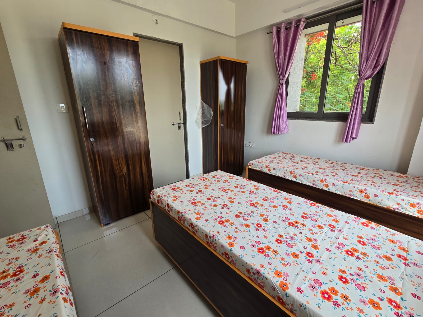 Titan House Luxurious Pg photo 10