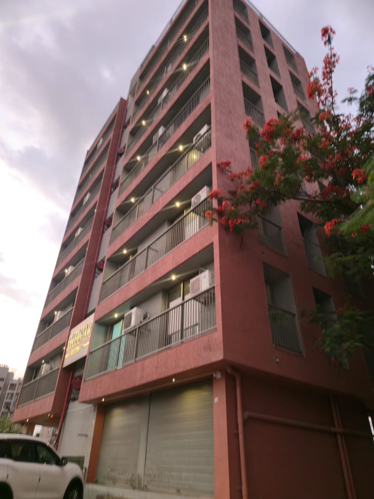 Titan House Luxurious Pg photo 5