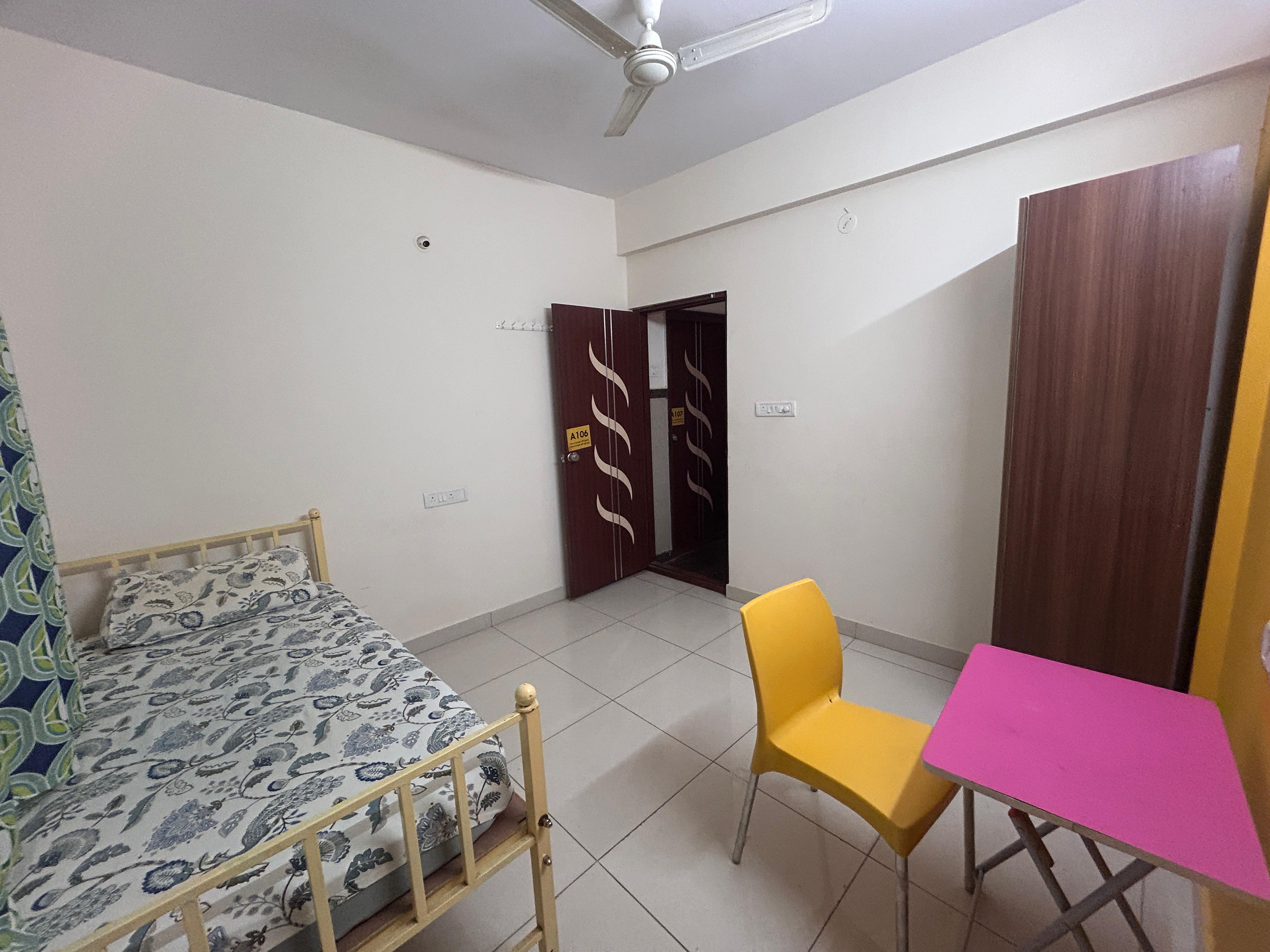 Vilaasa PG For Men Electronic City photo 7