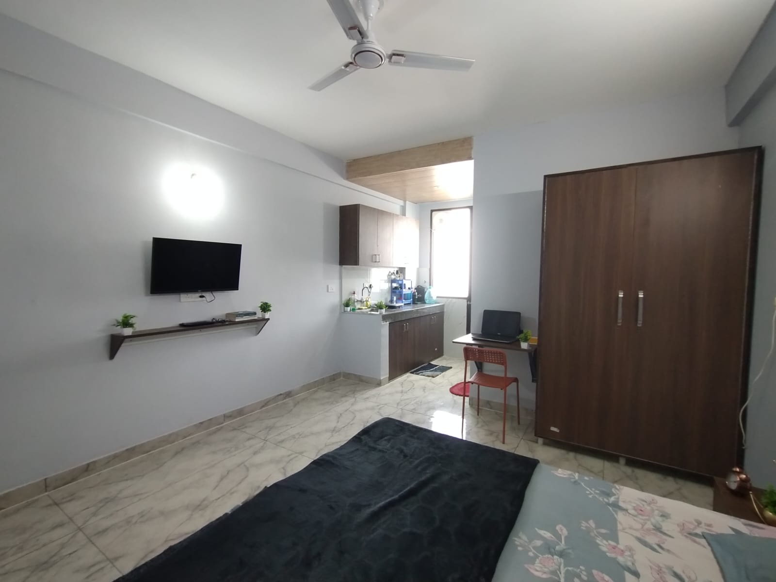 RK FULLY FURNISHED  photo 4
