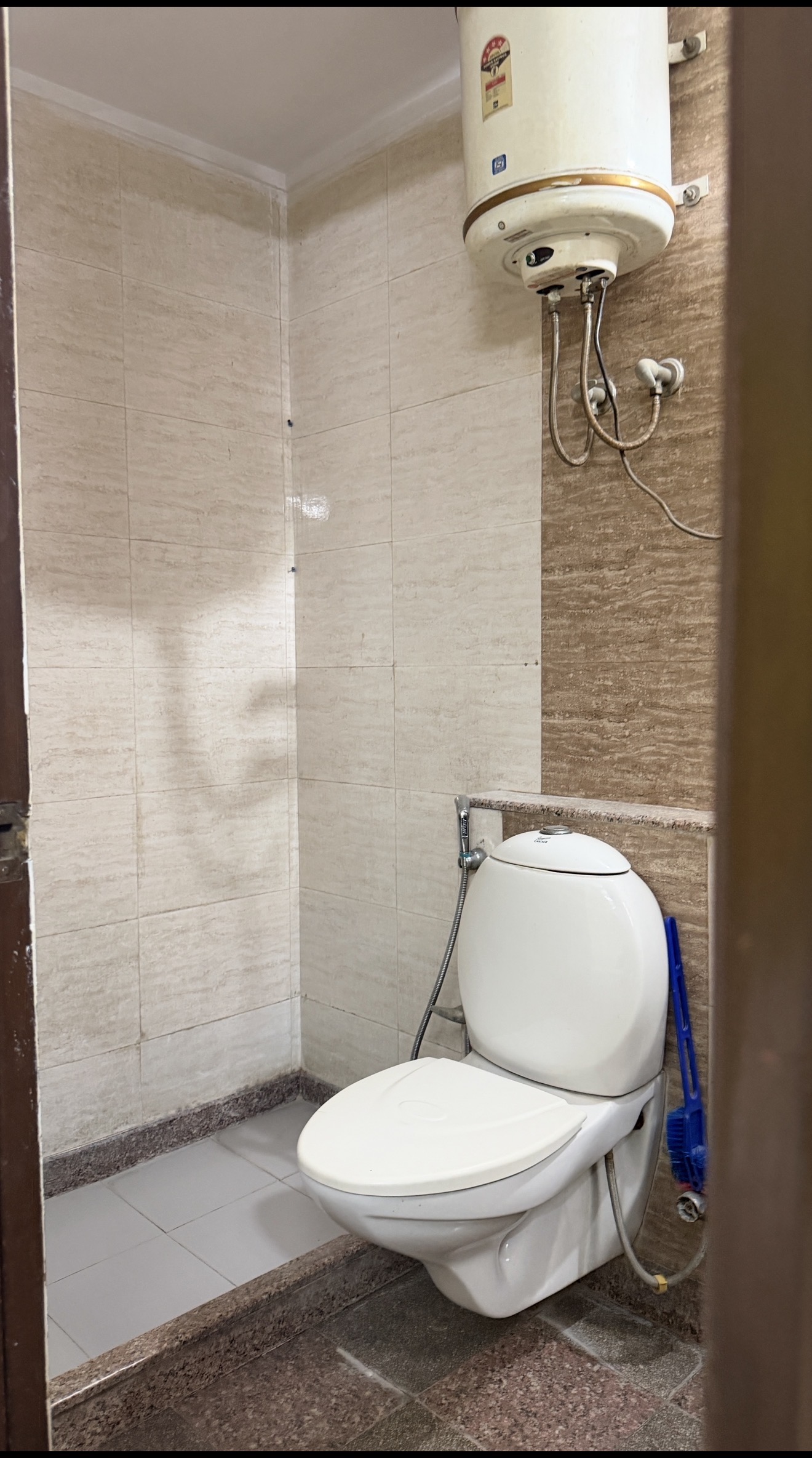 2 BHK Furnished photo 9