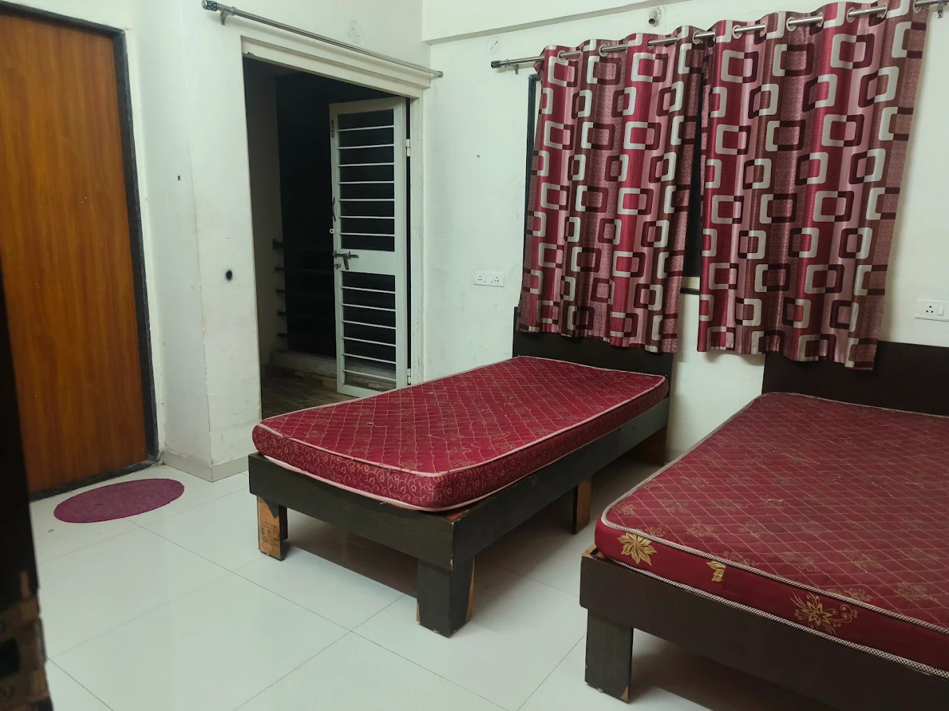 Maurya PG photo 2