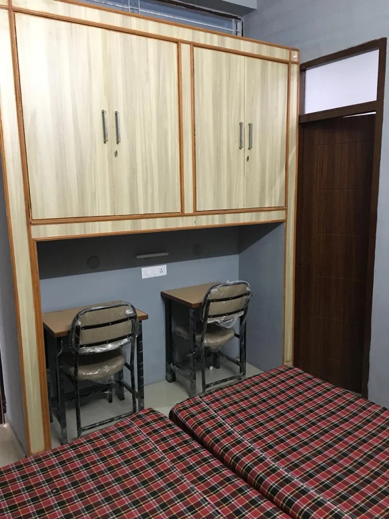 Ayaan girls hostel photo 4