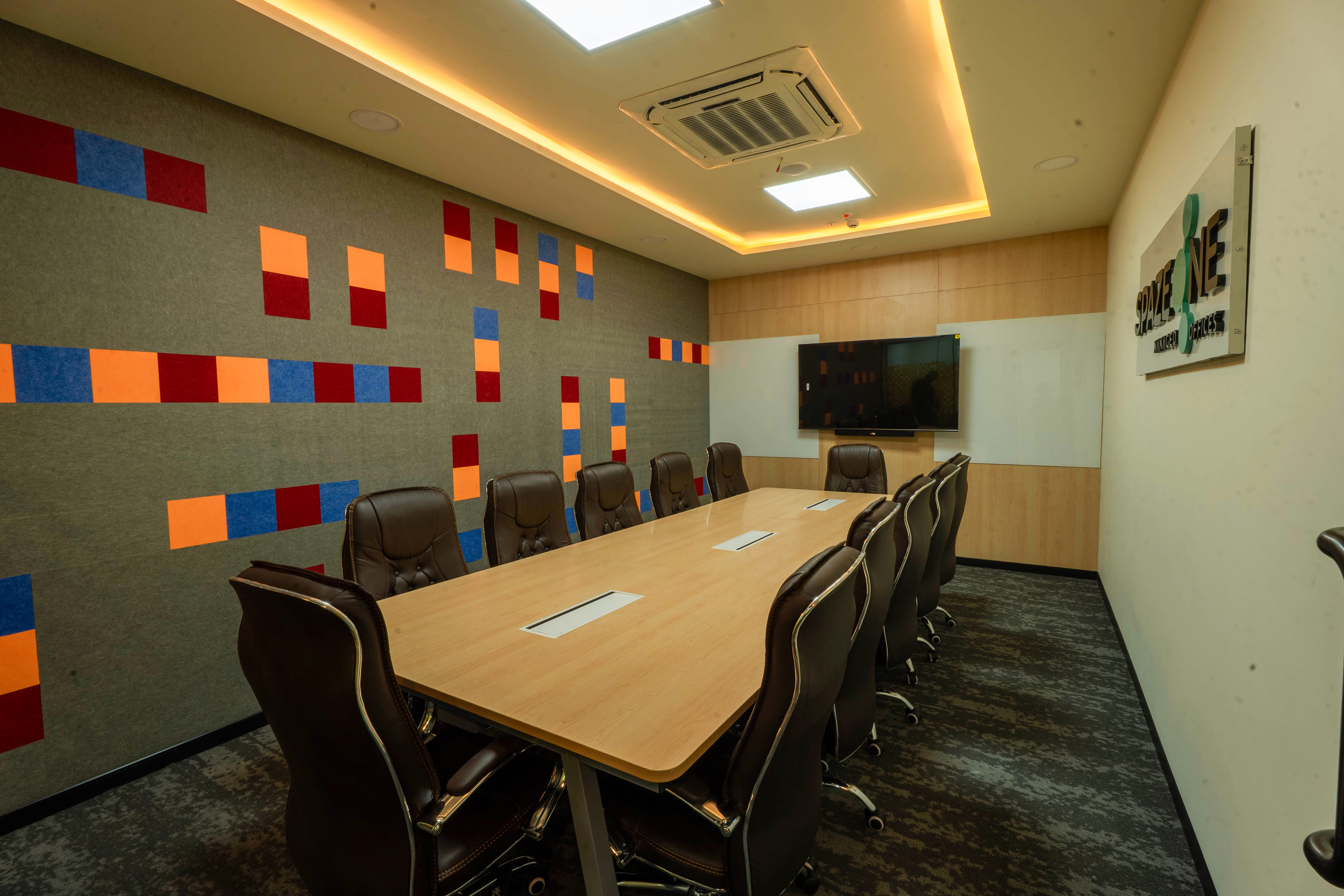 Maruthi Onyx photo 9