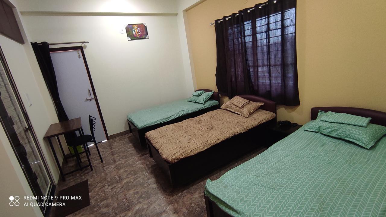 R-One Hotel & Pg photo 4