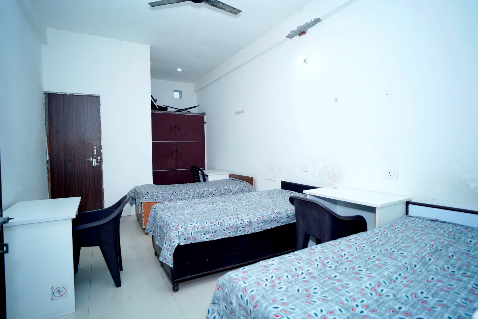 Lotus Green Boys Hostel  photo 6