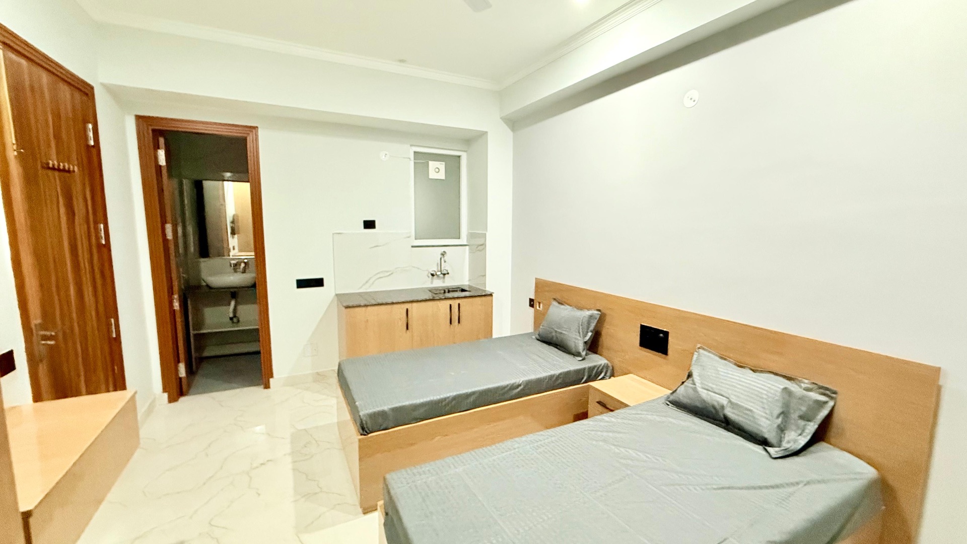 Lime Living Luxe Living photo 8