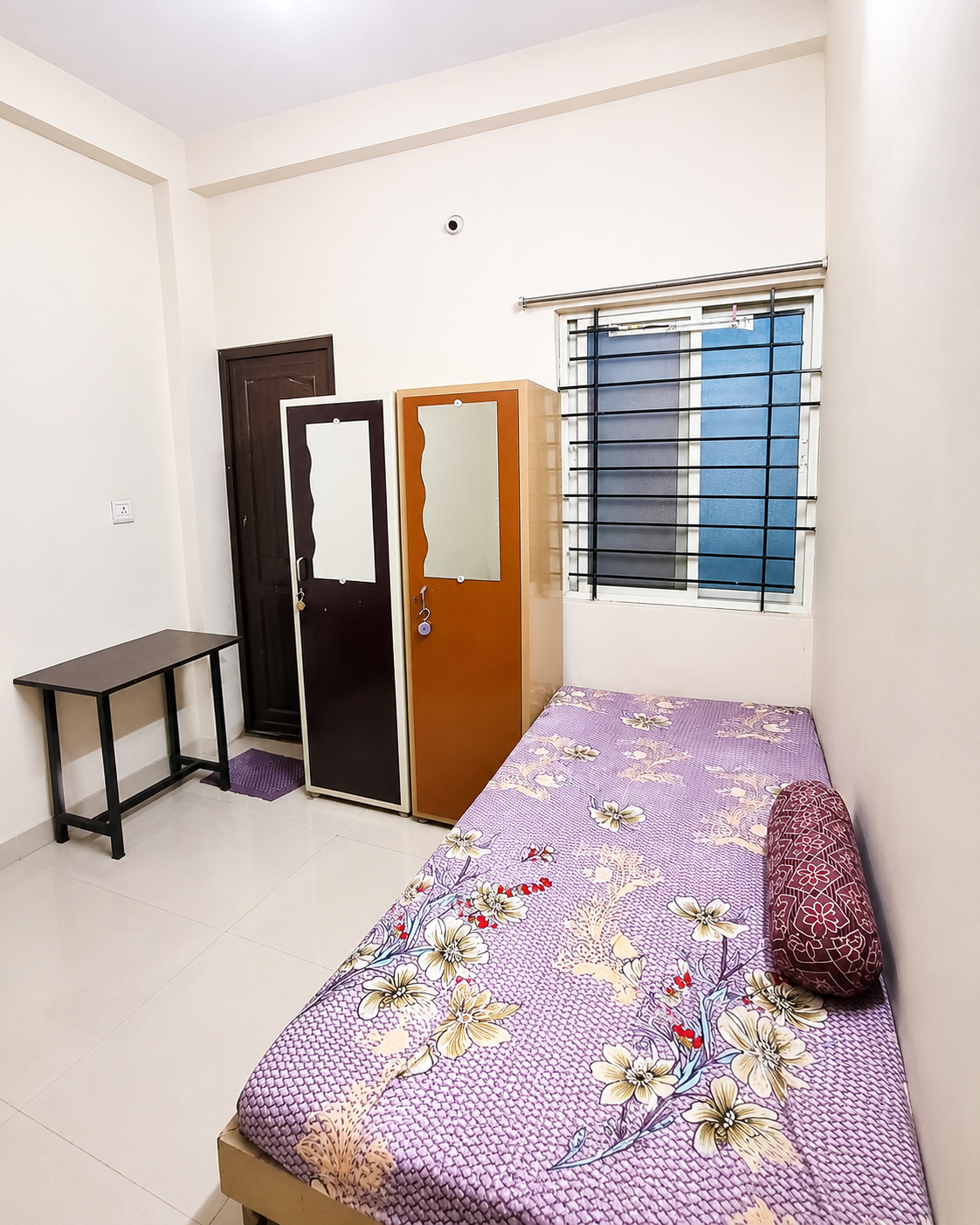 Divine Girls Hostel/PG photo 5