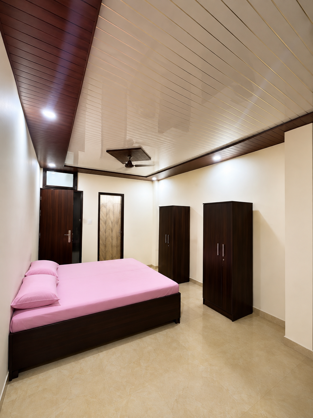 The Vinayaka Hostel & PG photo 2
