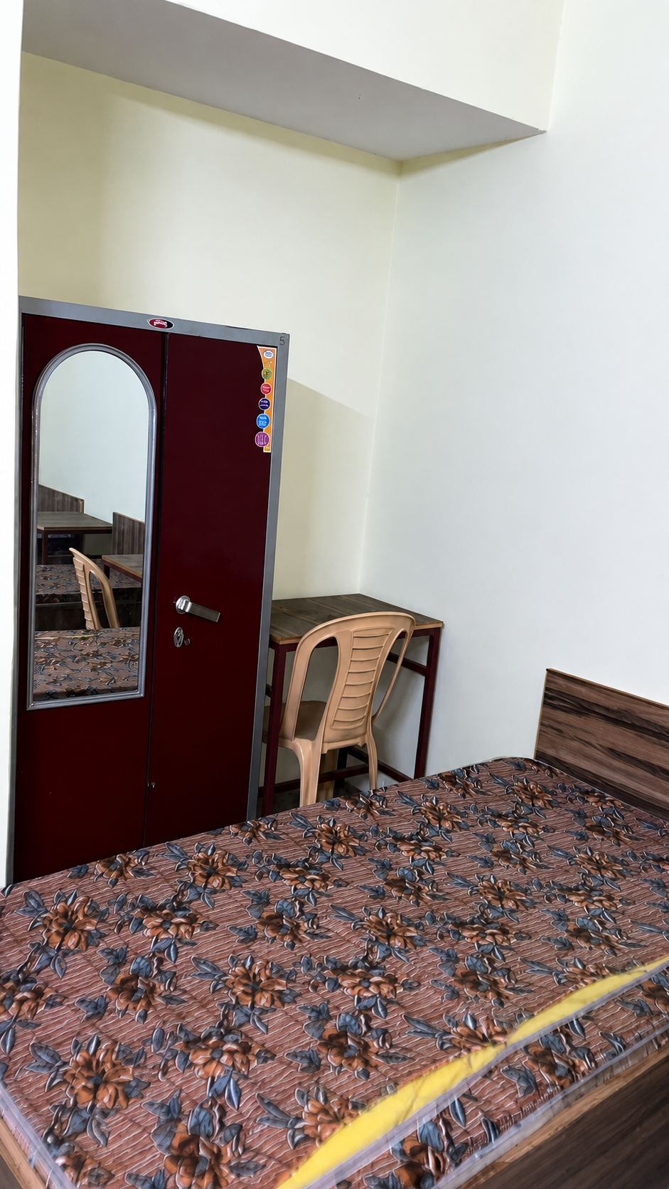 Dream Home Girls PG photo 6