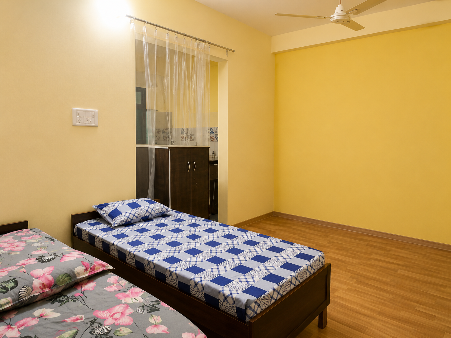 Rajawat Girls Hostel & PG photo 4