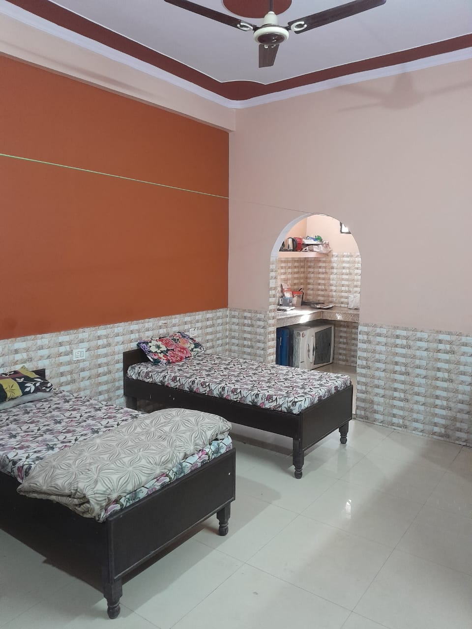 Aman Pg and Homes photo 3