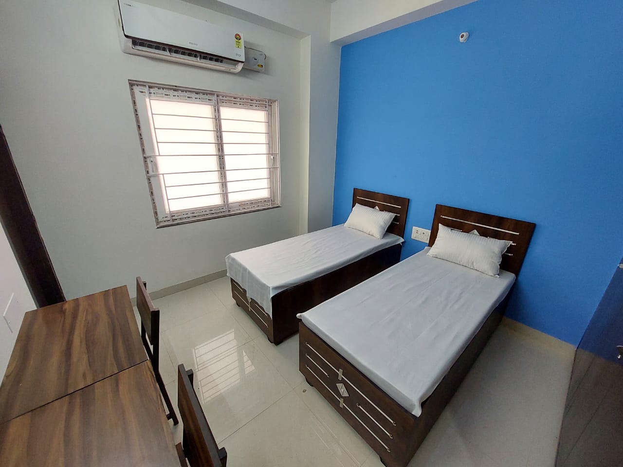 Hometown - Shikhar House PG photo 7